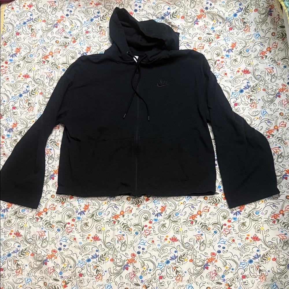 Nike Women's Classic Black Zip-Up Hoodie